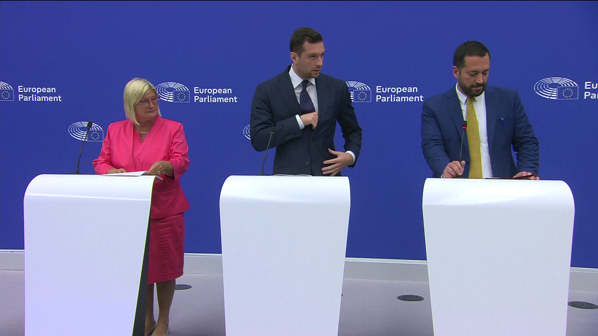 Press briefing by Jordan BARDELLA, Group Leader of Patriots for Europe, and Kinga GÁL, Vice-President of Patriots for Europe